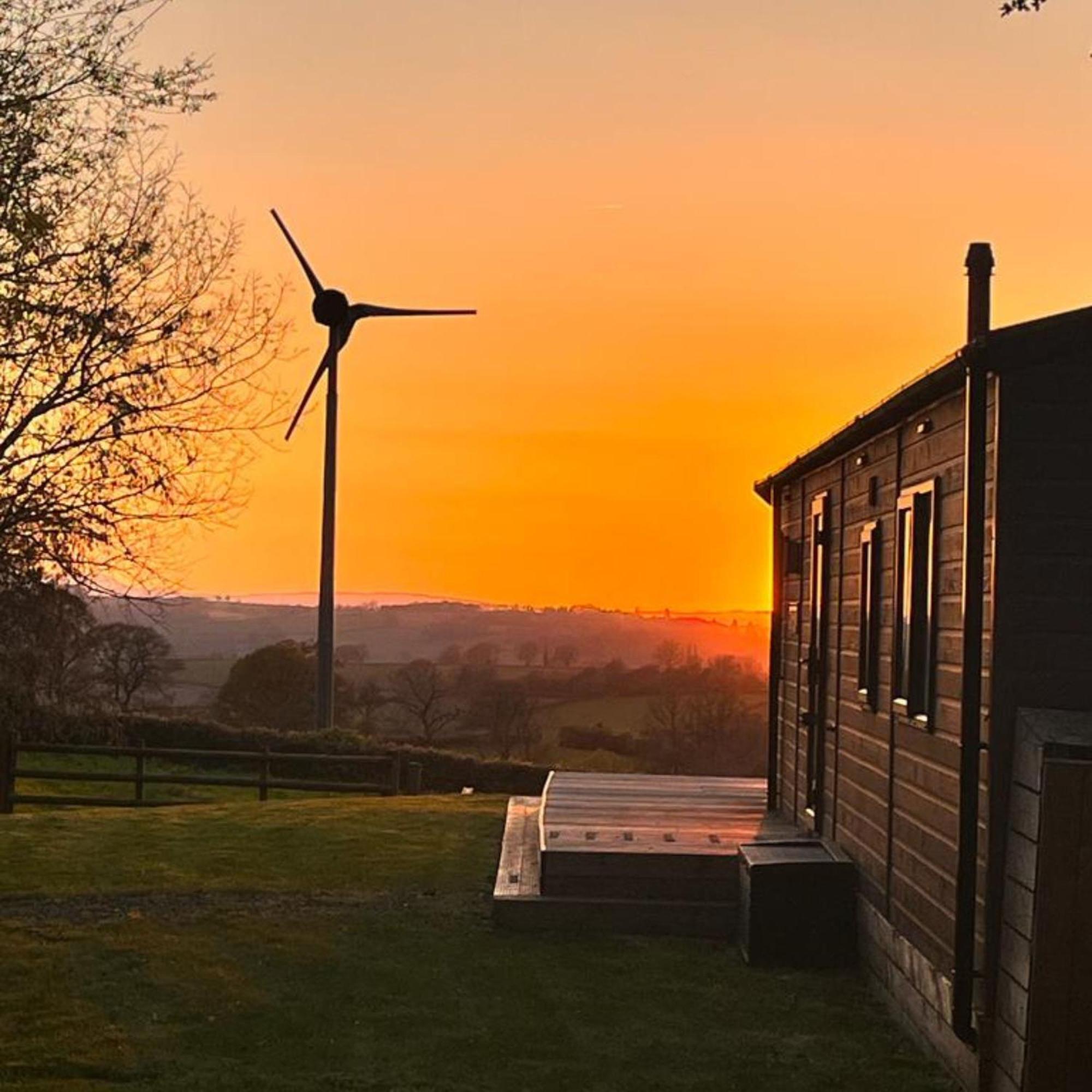Caplor Glamping & Lodges Hereford Exterior foto
